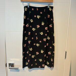 90s 100% Silk Intermix Black Skirt with Floral Design and Buttons - Size 0